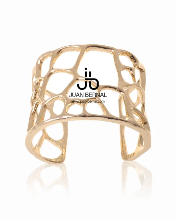 Juan Bernal Brazaletes^Brazalete Biti