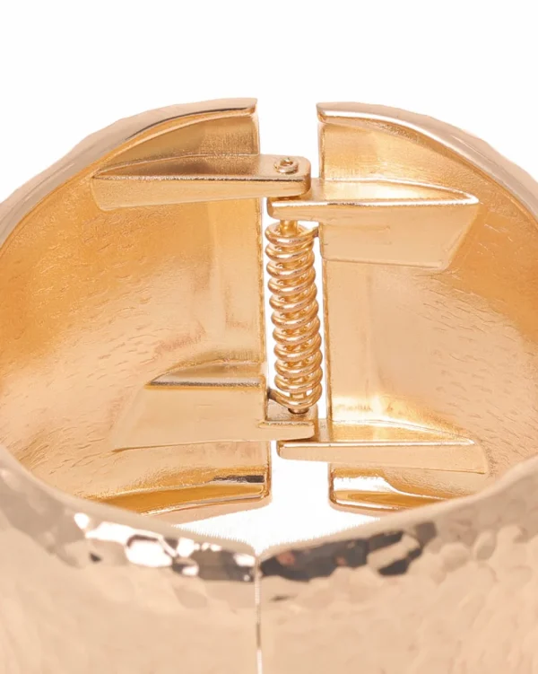 Juan Bernal Brazaletes^Brazalete Ebol