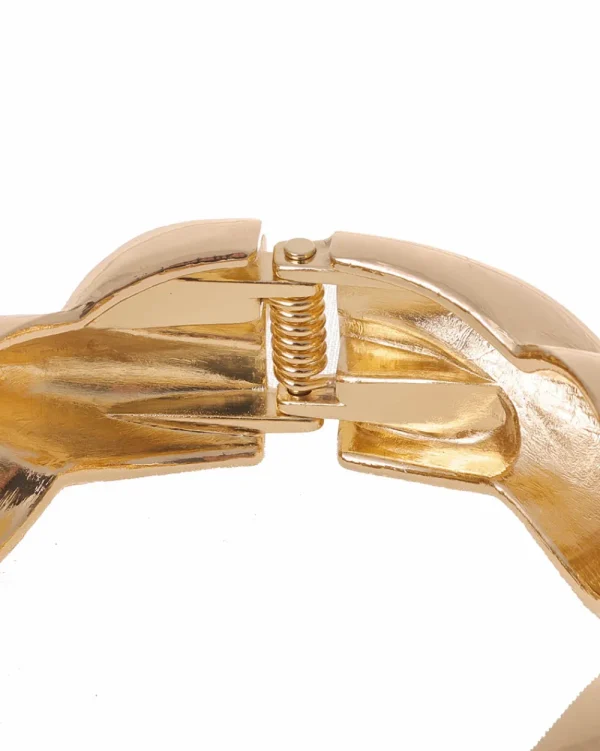 Juan Bernal Brazaletes^Brazalete Poston