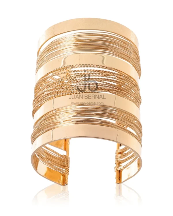 Juan Bernal Brazaletes^Brazalete Tusa dorado