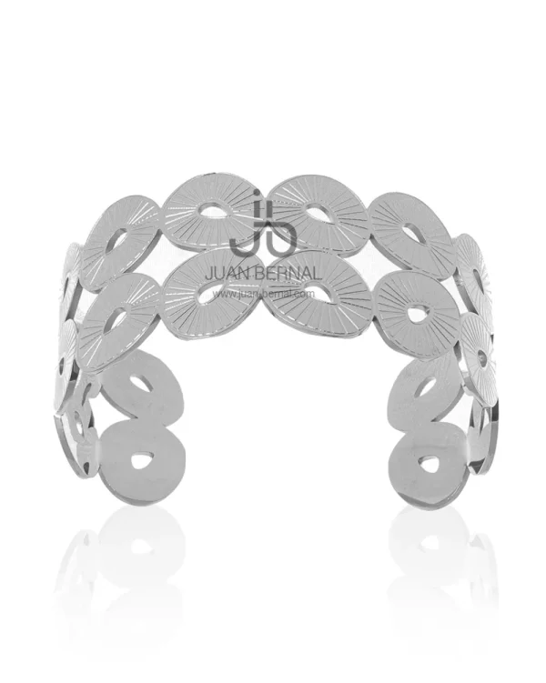Juan Bernal Brazaletes^Brazalete twist plateado