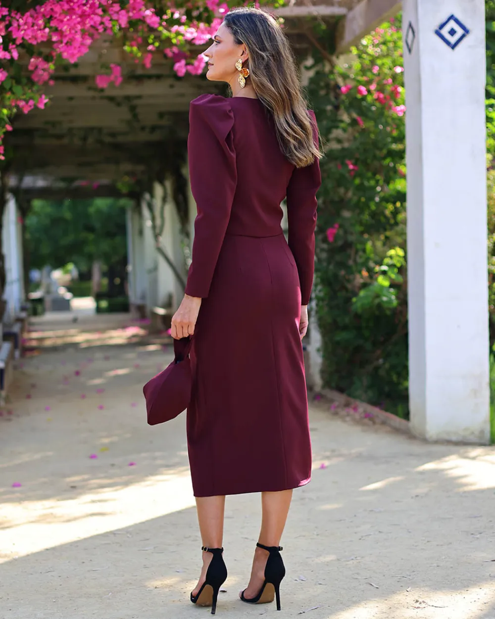 falda_dana_rojo_vino_1.webp Juan Bernal Vestidos^Falda Dana rojo vino
