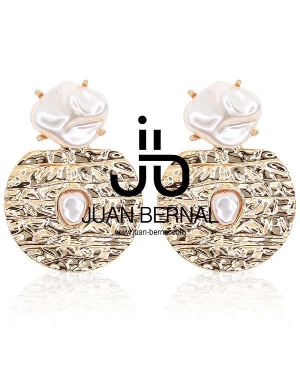 Juan Bernal Pendientes^Pendientes Tuka